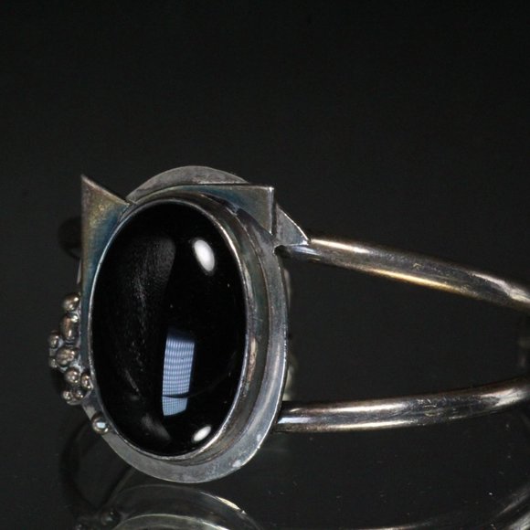 STERLING SILVER ONYX CABOCHON SOUTHWESTERN CUFF BRACELET - Picture 3 of 6